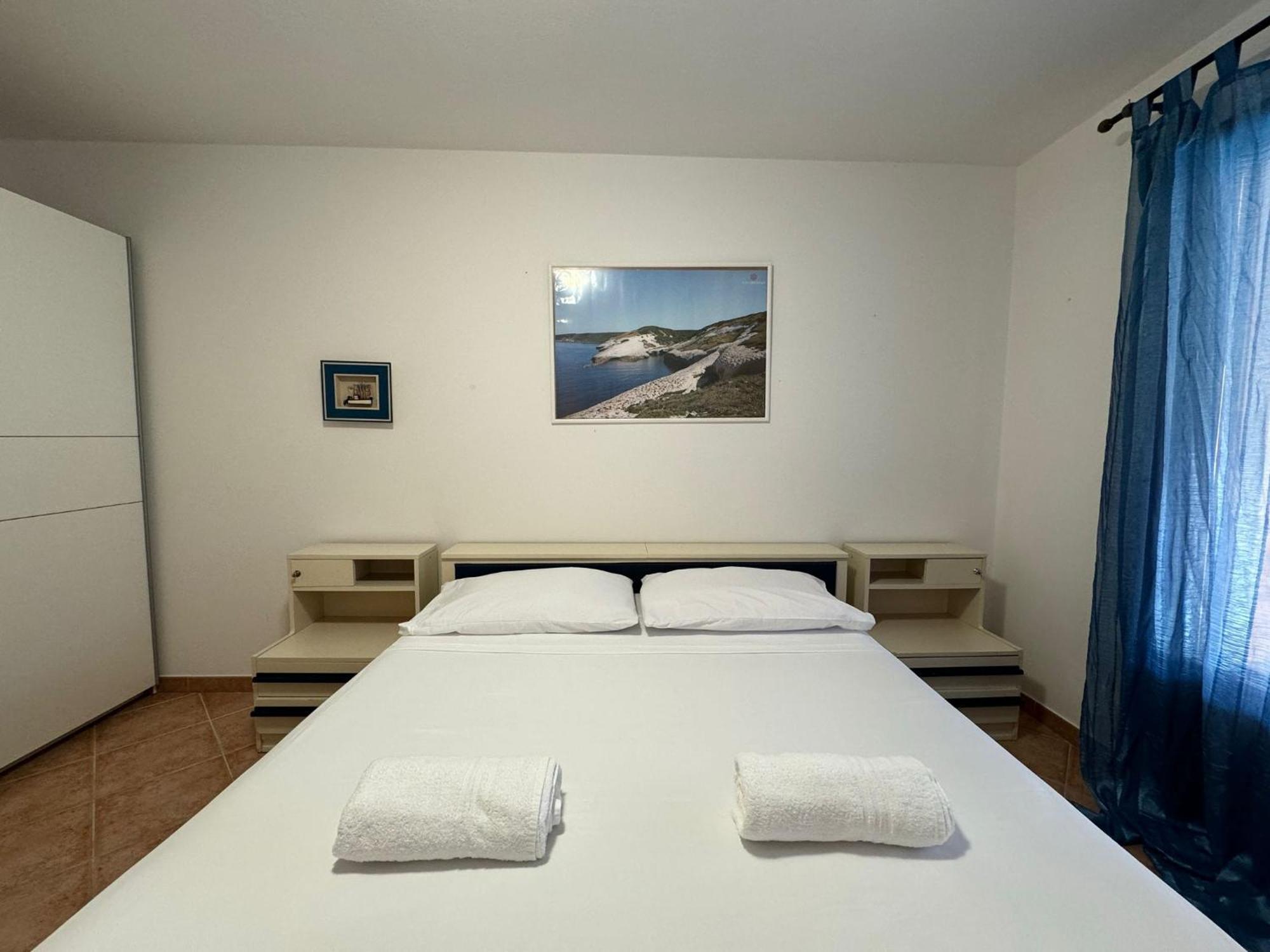 Orizzonte Blu Villa Funtana Meiga Luaran gambar