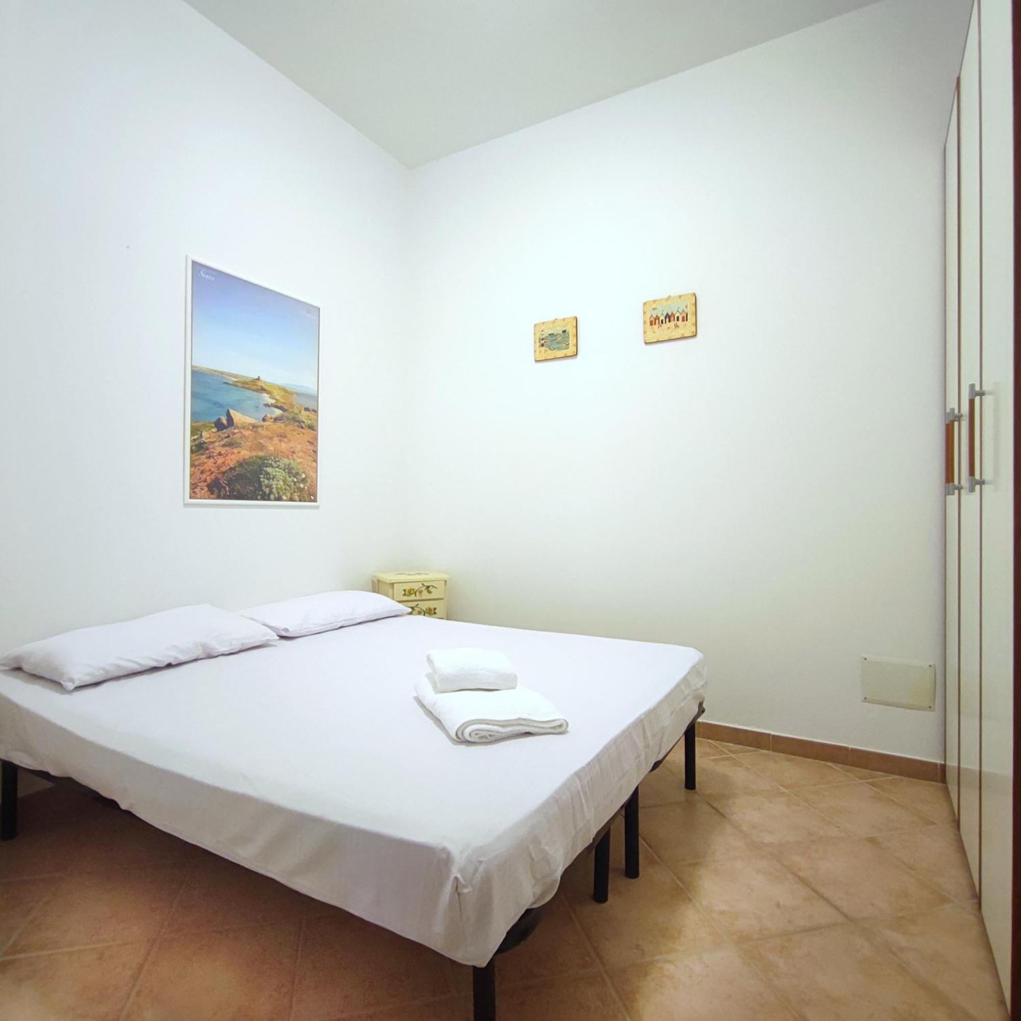Orizzonte Blu Villa Funtana Meiga Luaran gambar